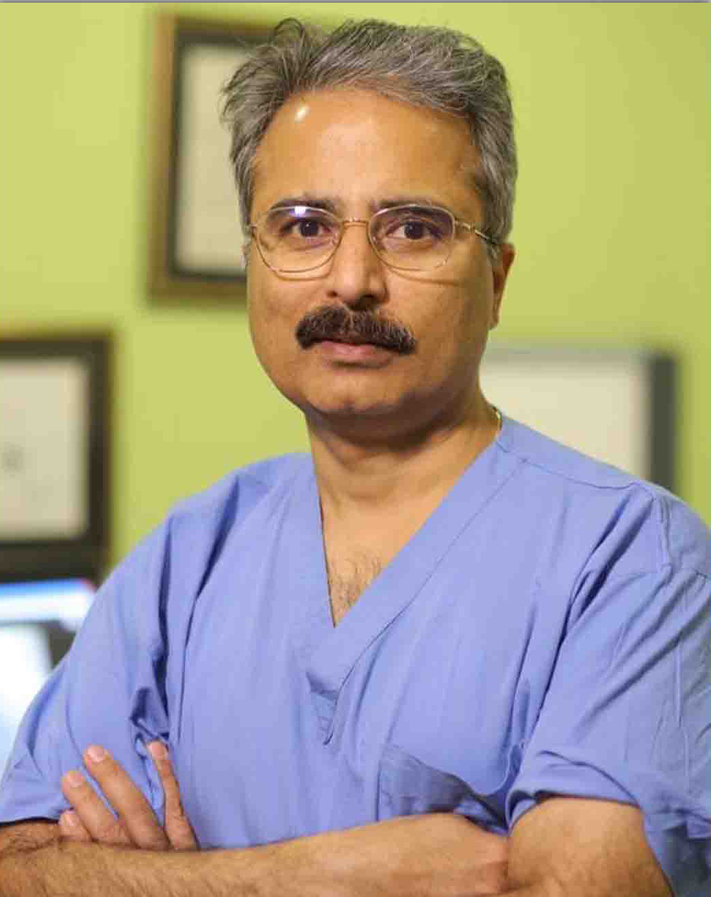 Dr. Rajneesh Kapoor