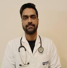 DR ISHTIYAQ MASOOD